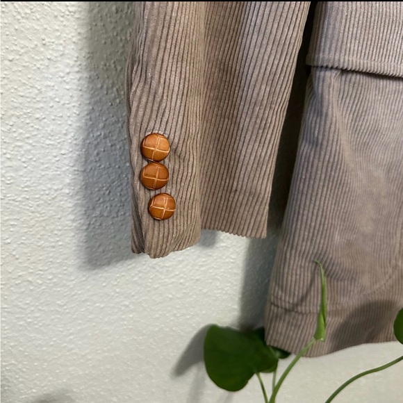 Jordache Vintage Corduroy Tan Blazer Two Button Sport Coat, 40R Preppy Academia - Picture 4 of 12